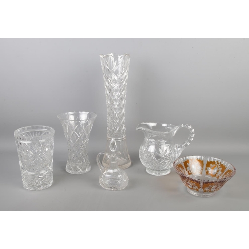 89 - Collection of decorative crystal with different cut patterns, including flower jug, vase, bowl etc, ... 