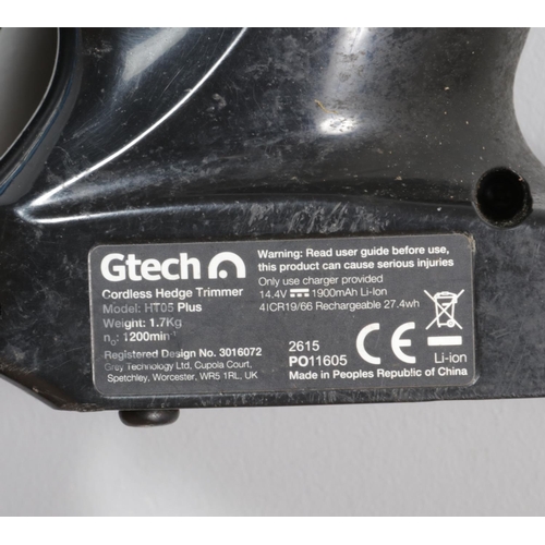 279 - A G-Tech Ultimate Blade telescopic cordless hedge trimmer, with charger.