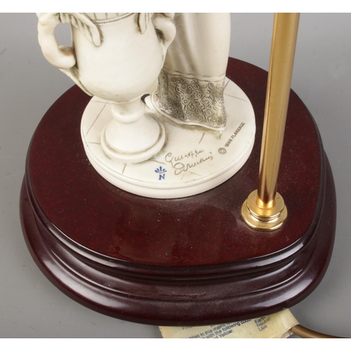 58 - A vintage Giuseppe Armani figurine table lamp 