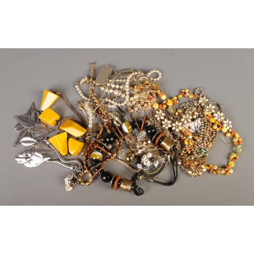 270 - A small collection of costume jewellery including designer labels MNG and Oliver Bonas