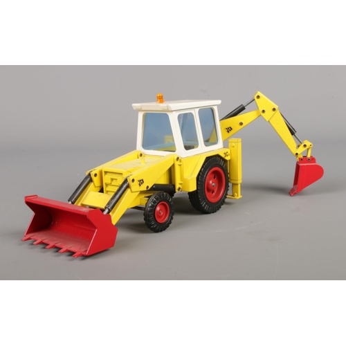 495 - A boxed NZG Modelle No. 105 JCB 3C MkIII Excavator Loader.