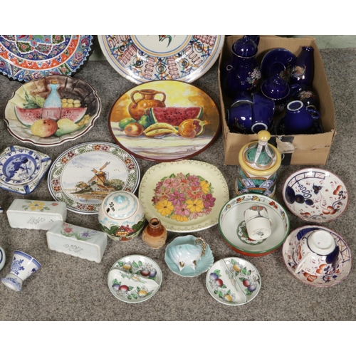 303 - A mixed collection of hand-painted vintage ceramics, including Japanese blue and gilt tea set, artis... 