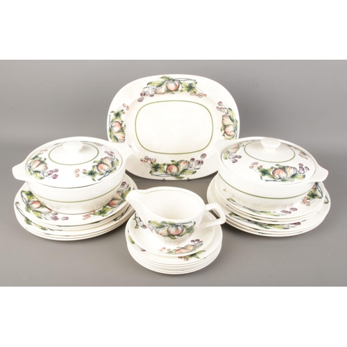 61 - A collection of Crown Devon Fieldings Evesham dinnerwares.