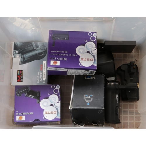 229 - A box of cameras, binoculars and camera accessories. Includes Agfa Ambi Silette, Canon AF-7, Ilford ... 