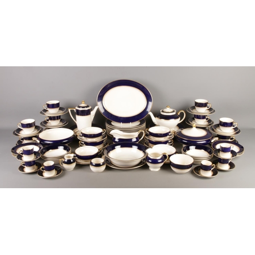 73 - A substantial Simpsons Ambassador Ware table service. Consisting of tea and coffee sets, dinner plat... 