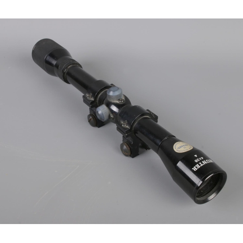 32 - A Japanese Hunter rifle scope 4x28, L30.5cm.