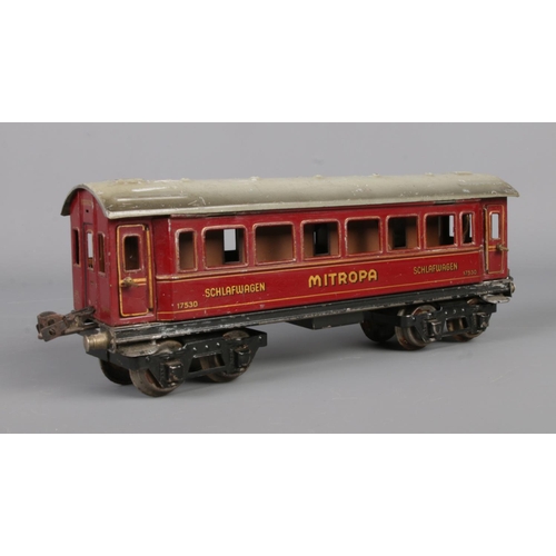 61 - A vintage German 0 Gauge model Marklin train coach/sleeper car. Mitropa Schlafwagen, number 17530.