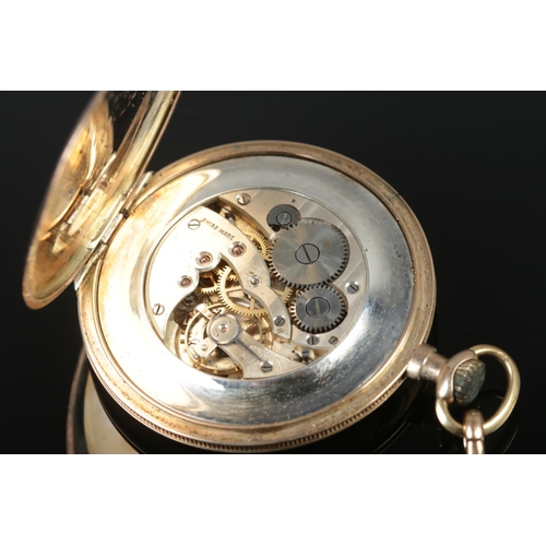 477 - A 9ct gold Swiss made pocket watch with 9ct gold albert chain. Case diameter 45mm.

Chain 9.4g
Watch... 