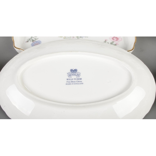 10 - A collection of Aynsley 