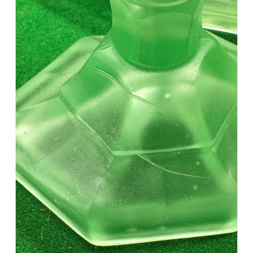 slim fit dress slacks Vintage Green Glass Dressing Table Set (UK ONLY) – Highvibehome