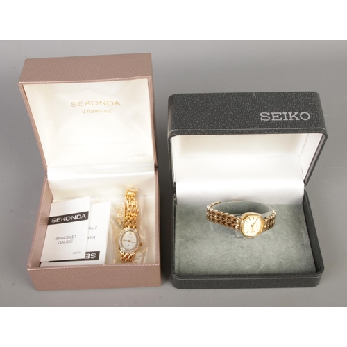 44 - A group of collectables, including a wristwatch collection, three boxed vintage pens and assorted go... 