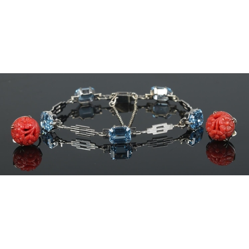 Lot 212       