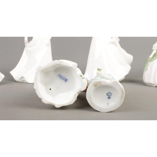 31 - A quantity of ceramic figures to include Sitzendorf, Volkstedt, Coalport Ladies of Fashion Lorraine,... 