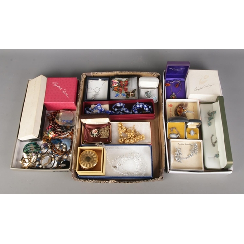 62 - Three trays of costume jewellery including silver Wedgwood necklace and ring, Murano necklace, brooc... 