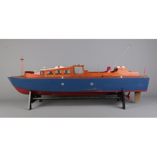 A large kit-build remote control pond boat, fitted with Acoms motor ...