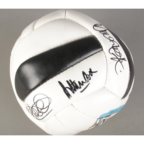 Autographe Football 90's – Les Ferdinand – Newcastle United – Signature Originale