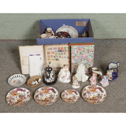 269 - A box of assorted ceramics and miscellaneous; Including Royal Crown Derby 'Old Avesbury' cabinet pla... 