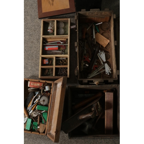 145 - A quantity of assorted tools to include vintage engineers chest with contents, chisels, planes, etc.