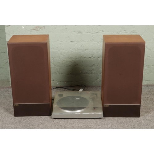 179 - A Hitachi Direct Drive Turntable model HT-41S with a vintage pair of RAM speakers