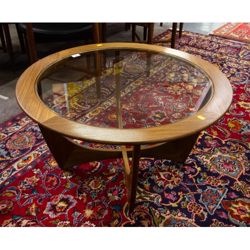 520 - CIRCULAR G-PLAN COFFEE TABLE WITH GLASS TOP

84cm diameter, 46cm high