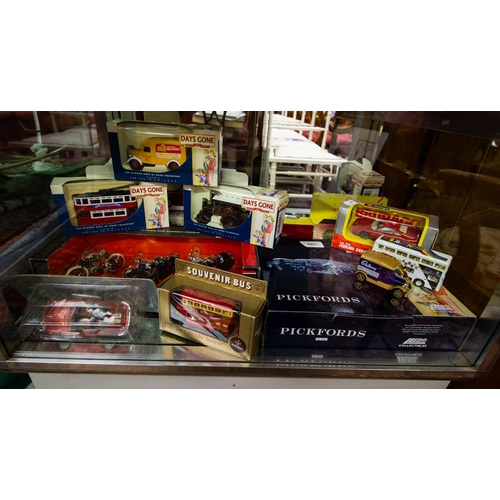 499 - COLLECTION OF ROYAL MAIL MODELS BOXED ETC