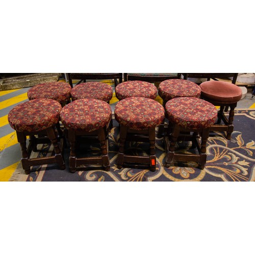 130D - 9 LOW PUB STOOLS