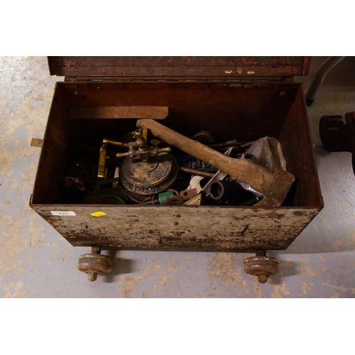 475 - METAL BOX OF TOOLS ON WHEELS