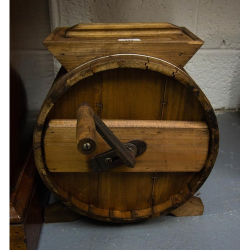 132 - BUTTER CHURN