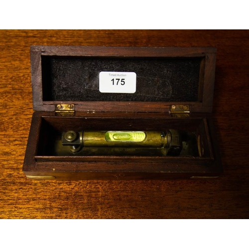 175 - BRASS LEVEL IN CASE