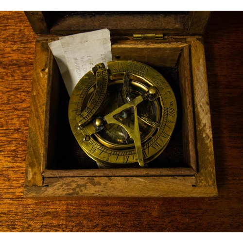 178 - COMPASS IN CASE