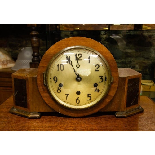 221 - 5 MIDCENTURY MANTLE CLOCKS AF