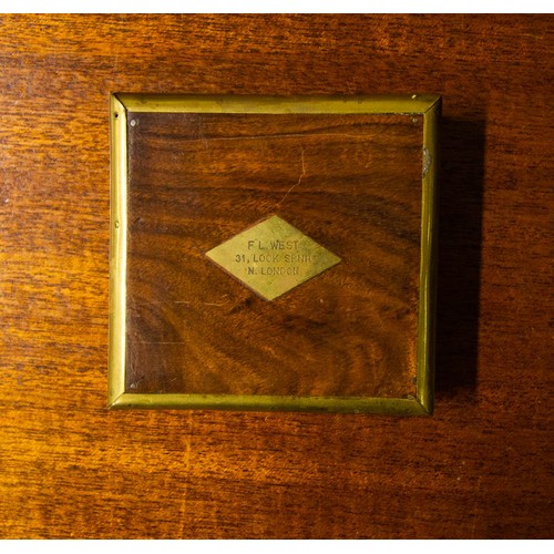 178 - COMPASS IN CASE