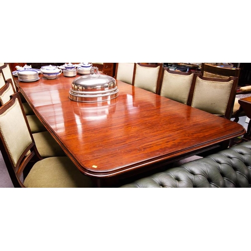 166 - LARGE VICTORIAN MAHOGANY DINING TABLE WITH FLUTED LEGS + 3 LEAVES 295L X 135W X 72H CM