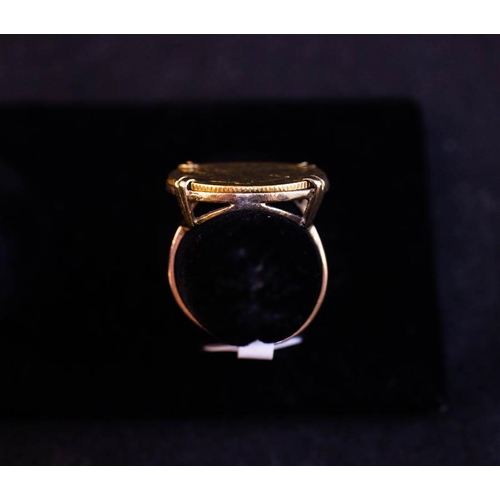 271 - 9K YELLOW GOLD HALF SOVEREIGN RING