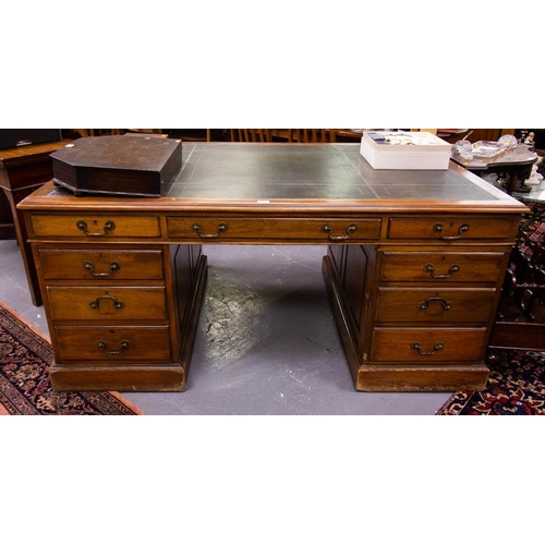 471 - MAHOGANY PARTNERS PEDESTAL DESK WITH GREEN LEATHER TOP. 165W X 107D