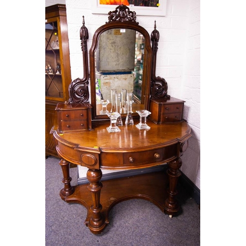 67 - VICTORIAN MAHOGANY SHAPED FRONT DRESSING TABLE. 126 X 60CM X 170CM HIGH