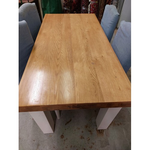 10 - SOLID OAK KITCHEN TABLE + 4 UPHOLSTERED CHAIRS
180 X 89CM