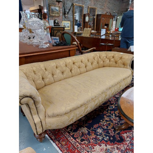 209 - QUALITY BUTTON BACK CHESTERFIELD SETTEE. 200L X 74D X 63H CM