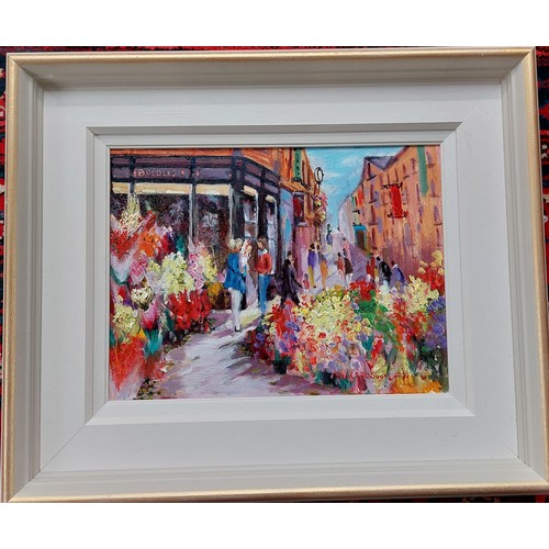 88 - PATRICK O'DWYER.  OIL ON BOARD - FLOWER STALL ON GRAFTON STREET 
62CM X 51CM