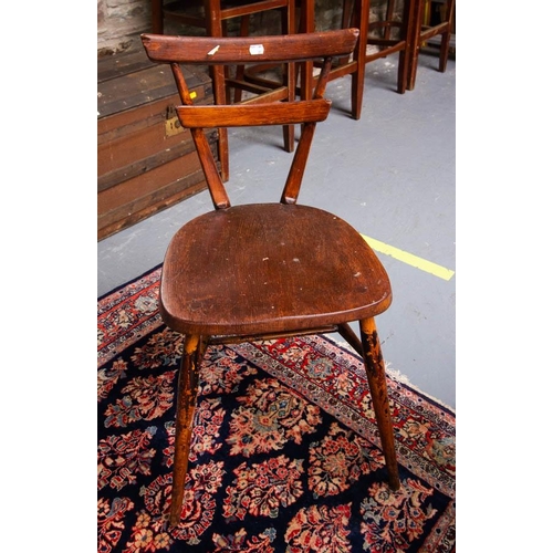 202 - DROP LEAF OAK TABLE + 4 CHAIRS