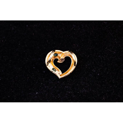 204 - 14K GOLD HEART PENDANT WITH EMERALD + DIAMOND 5.8G