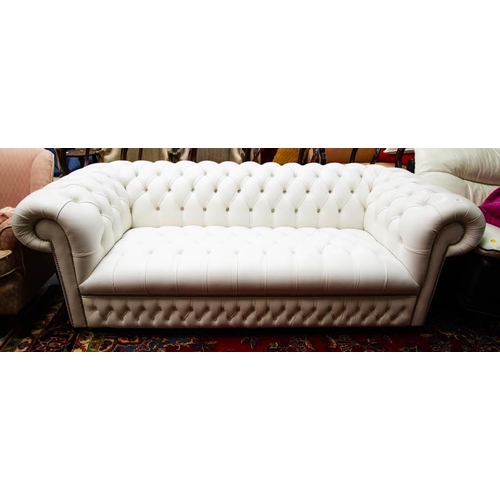 WHITE BUTTON BACK CHESTERFIELD SETTEE 215W X 95D X 80H CM