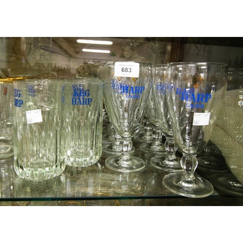 683 - 15 VINTAGE HARP GLASSES