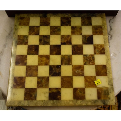 185 - MARBLE CHESS BOARD + BOX OF CERAMIC CHESS PIECES (32)