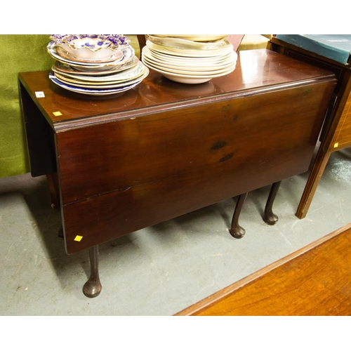 192 - MAHOGANY DROP LEAF TABLE ON PAD FEET 106L X 40W X 70D CM