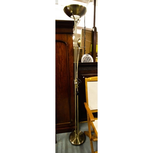 547 - UPLIGHTER LAMP, + CHAIR