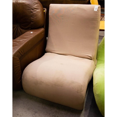 122 - VITRA AMOEBE LOUNGE CHAIR FULLY LABELLED AF