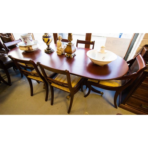 535 - REGENCY POD LEG TABLE + 6 DINING CHAIRS (4 + 2 CARVERS)