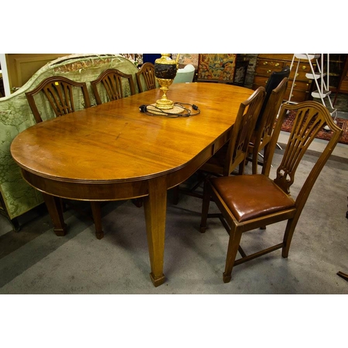 179 - OVAL END MAHOGANY DINING TABLE WITH 2 LEAVES + 6 CHAIRS. 226CM LONG X 100CM WIDE x 75H