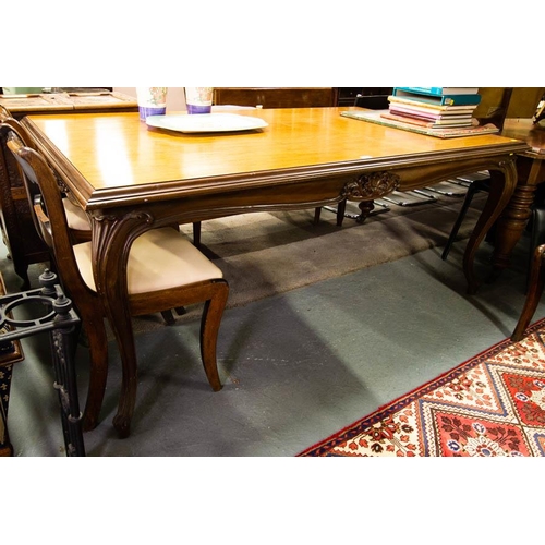 203 - QUALITY MAHOGANY CABRIOLE LEG DINING TABLE 183L X 108W X 74H CM